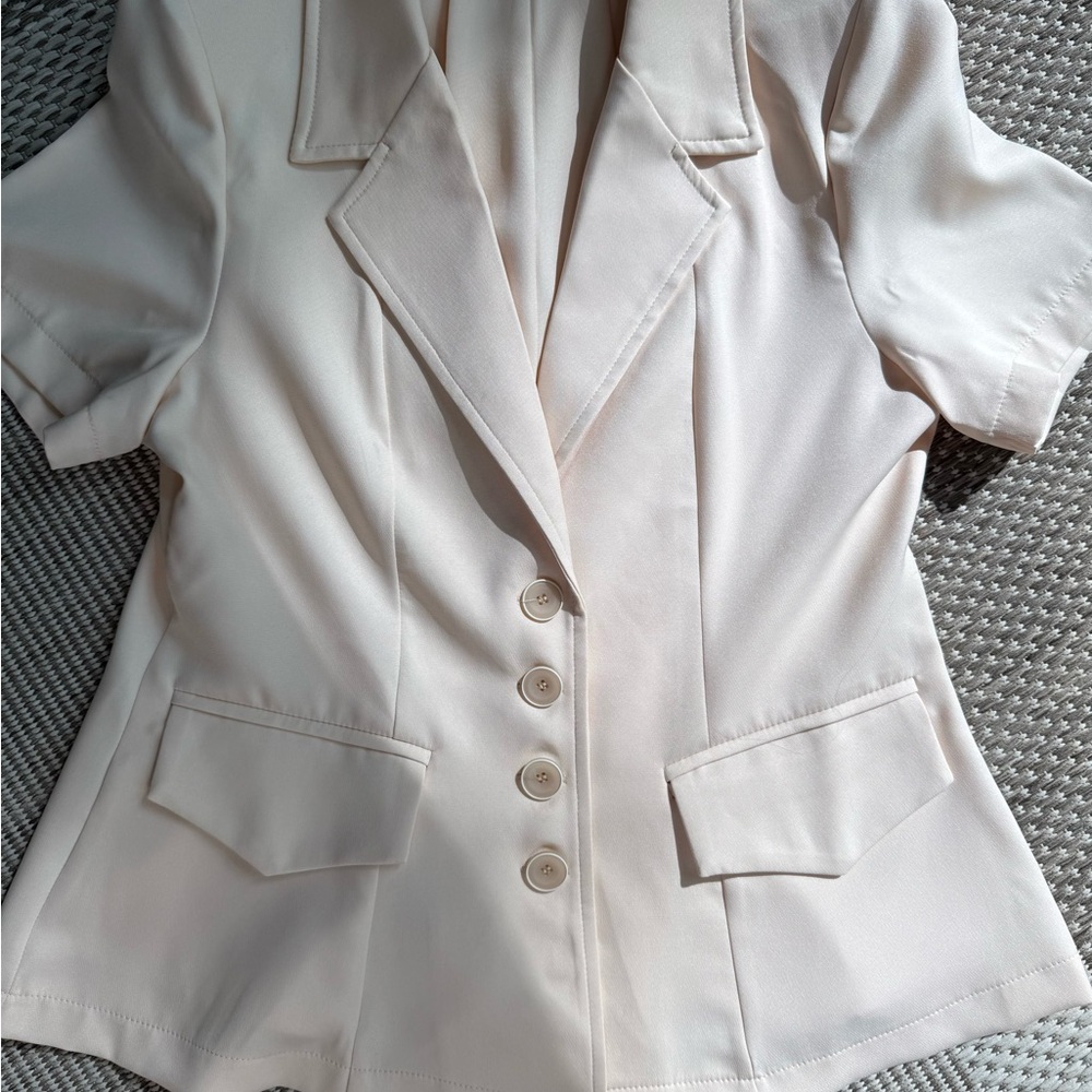 “NEW “Women's Blazer/ jacket M